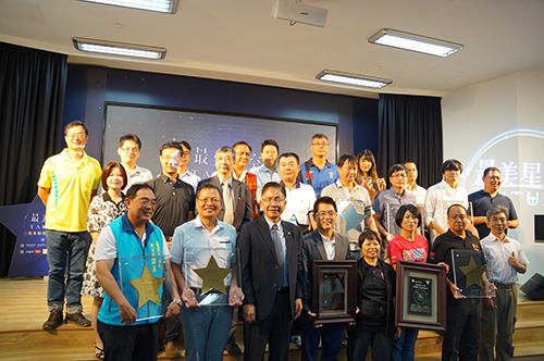 中央大學以台東和陳樹菊小行星，表彰台灣「最美星空」與「最美人心」美善價值。陳如枝攝